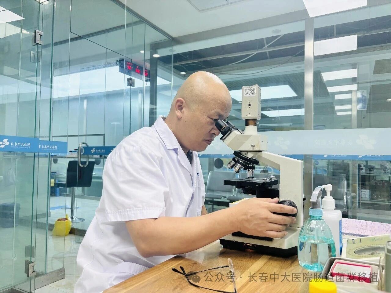 无锡市|高朋磊医师：左手男科临床，右手肠道菌群移植深入研究